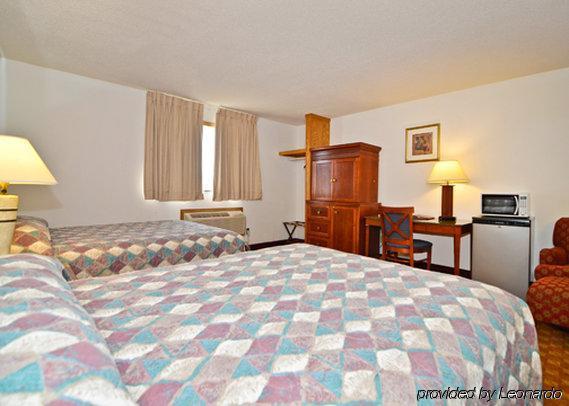 Econo Lodge Inn & Suites Madras Værelse billede